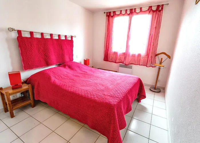 Hébergement de vacances Maison De 2 A Sur A 600 M De La Avec Terrasse *
